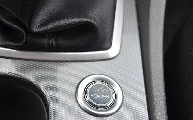 Ford Focus cena 16900 przebieg: 178000, rok produkcji 2010 z Kłodzko małe 172